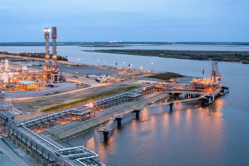 Louisianas_LNG_terminal.jpg